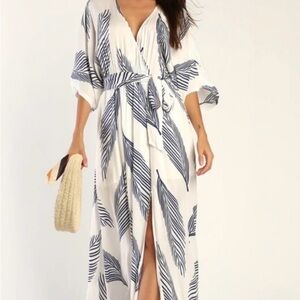 Lulu's White Maxi Dress with Navy Leaf Pattern